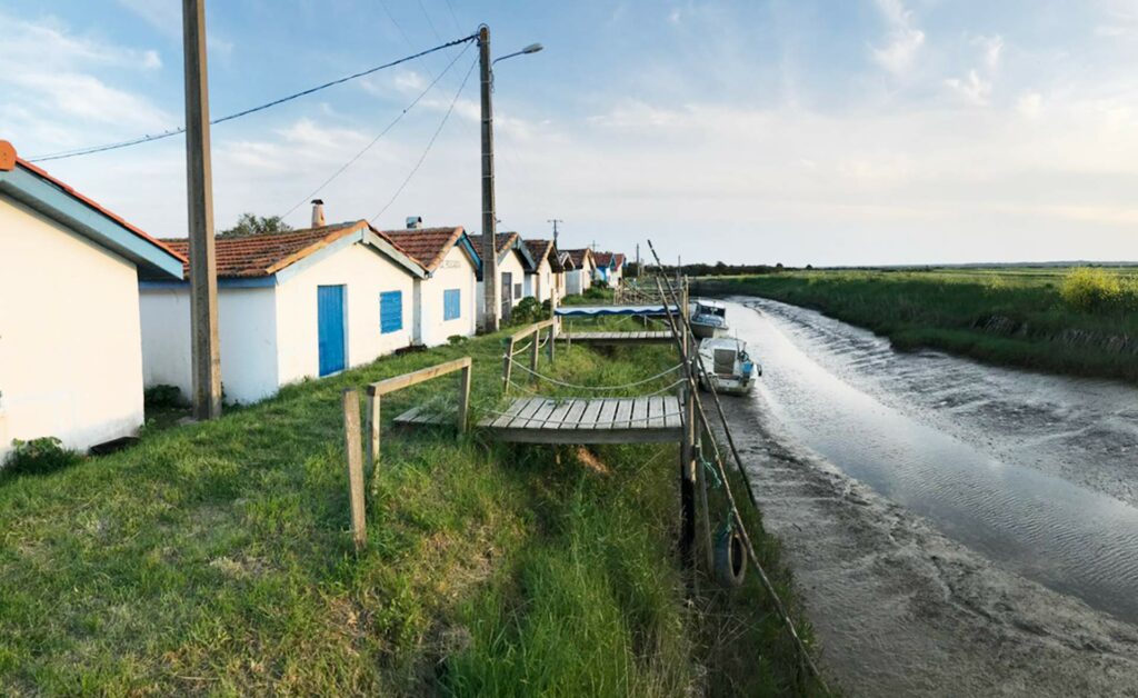 Campin municipal Le Gurp dans le Médoc à 2 minutes de la mer